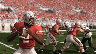 Illustration for article titled See 29 Teams in 28 Screens of NCAA Football 11